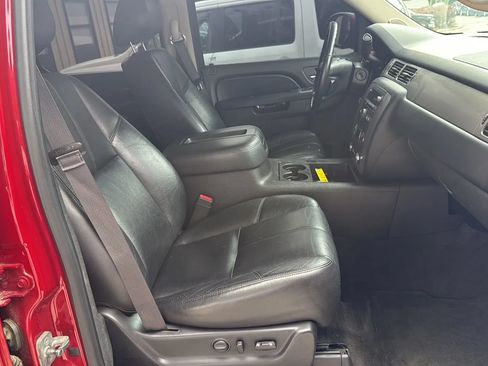 Used 2013 Chevrolet Tahoe LT w/ Suspension Package, Off-Road AWD/4WD image 25