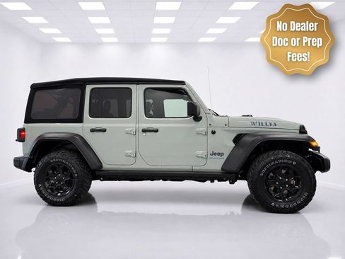 Used 2023 Jeep Wrangler Unlimited w/ Cold Weather Group AWD/4WD image 1