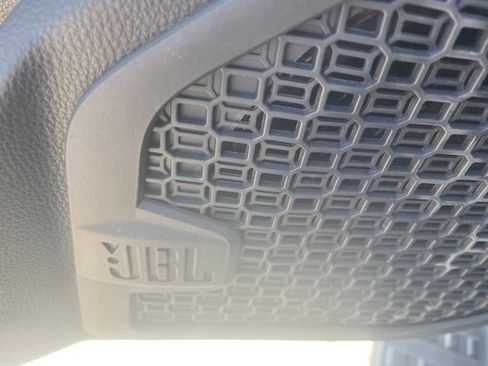 Used 2026 Toyota 4Runner TRD Off-Road Premium AWD/4WD image 18
