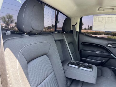 Used 2022 Chevrolet Colorado LT w/ Redline Special Edition RWD image 37