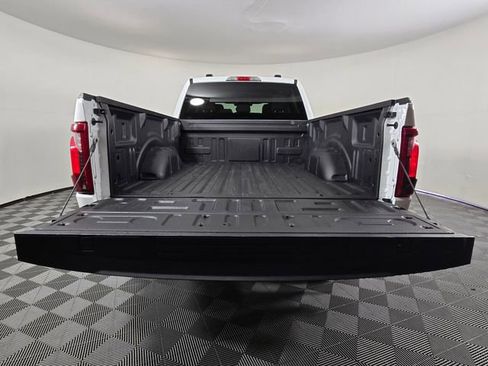 Used 2024 Ford F150 XLT AWD/4WD image 16