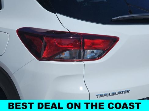 New 2026 Chevrolet TrailBlazer LS w/ LS Convenience Package FWD image 32