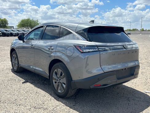 Used 2025 Nissan Murano SL AWD/4WD image 7