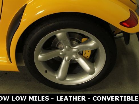 Used 1999 Plymouth Prowler image 15