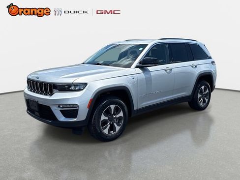 Used 2023 Jeep Grand Cherokee 4WD 4xe image 7
