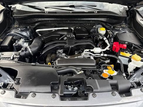 Used 2025 Subaru Forester Premium image 30