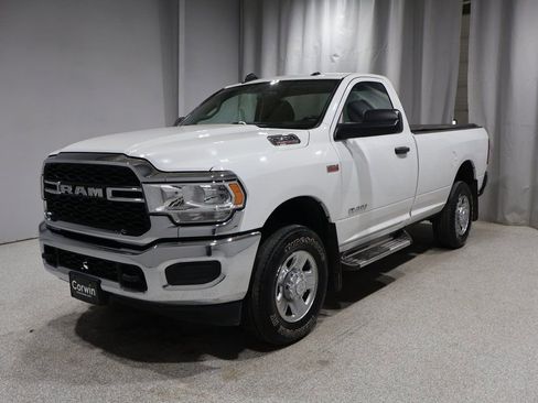 Certified 2019 RAM 2500 Tradesman w/ Chrome Appearance Group image 8