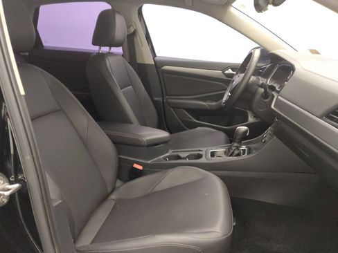 Used 2020 Volkswagen Jetta SE FWD image 21