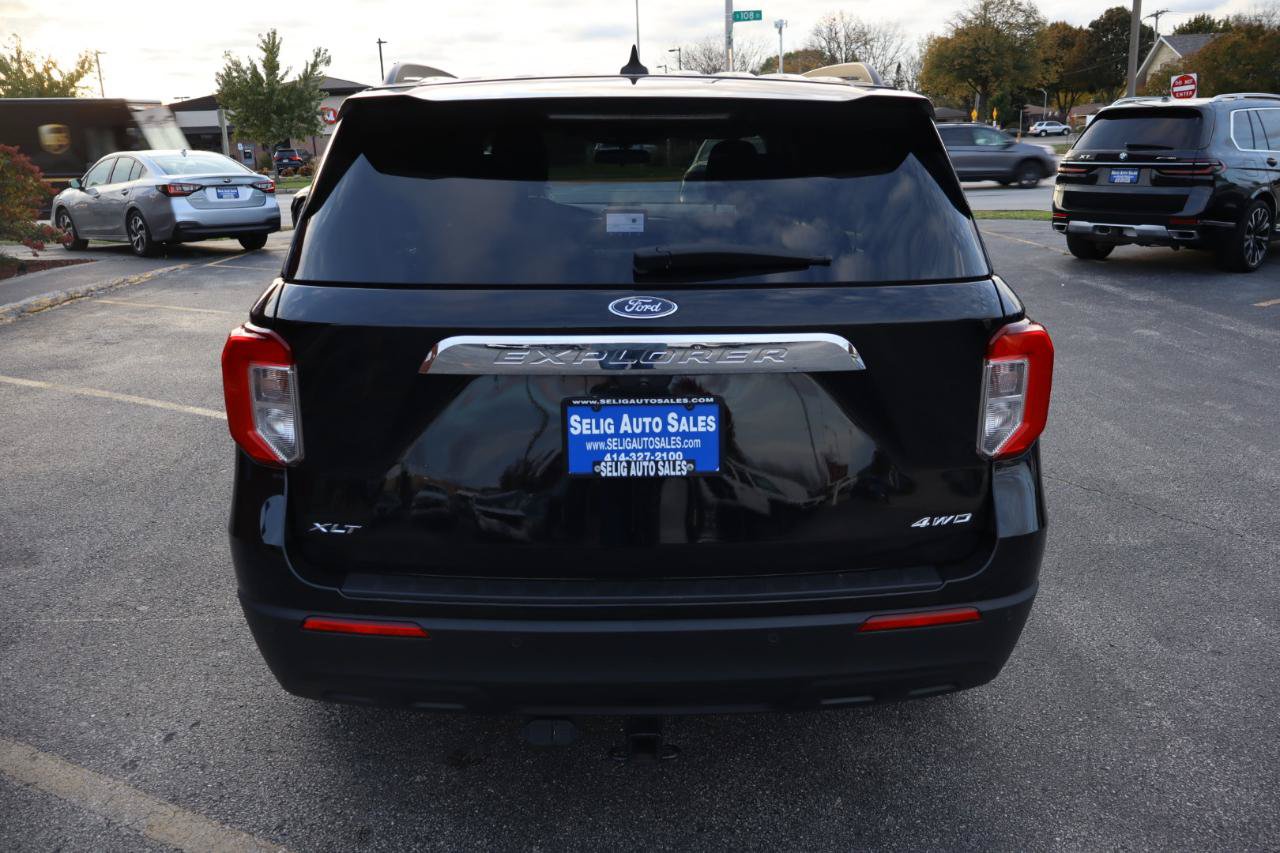 Used 2021 Ford Explorer XLT AWD/4WD image 6