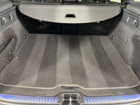 Certified 2025 Mercedes-Benz GLC 300 4MATIC image 12