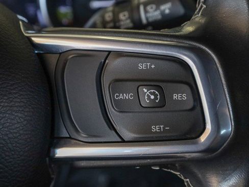 Used 2021 Jeep Wrangler Unlimited Sahara image 25