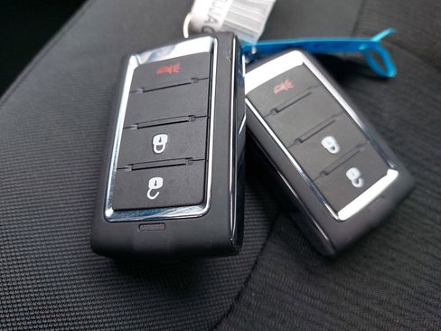 New 2026 Jeep Grand Cherokee L Laredo image 37