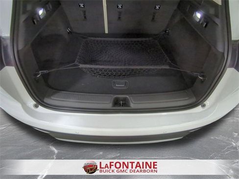 Used 2022 Buick Envision Essence w/ Safety Package image 24