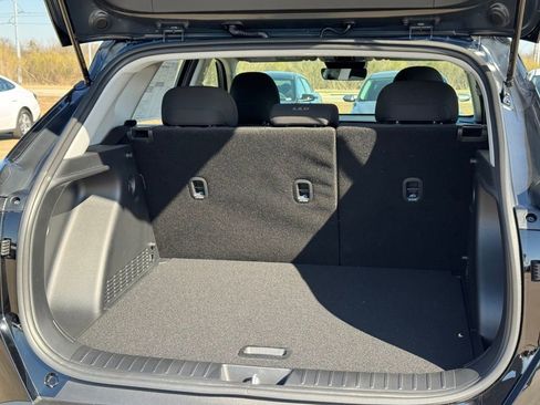 New 2026 Hyundai Kona SE image 25