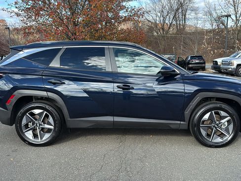 Used 2025 Hyundai Tucson SEL image 2