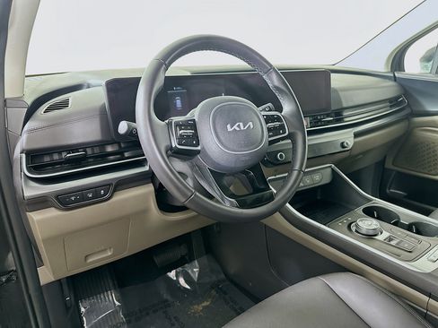 New 2026 Kia Carnival LXS image 10