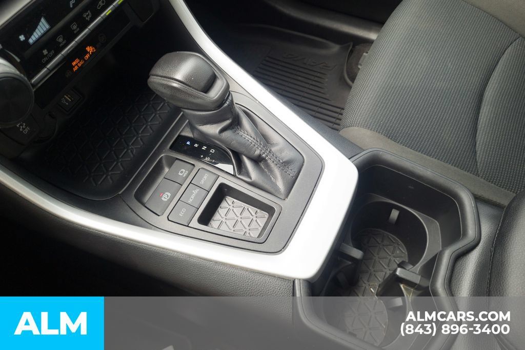 Used 2023 Toyota RAV4 LE FWD image 26