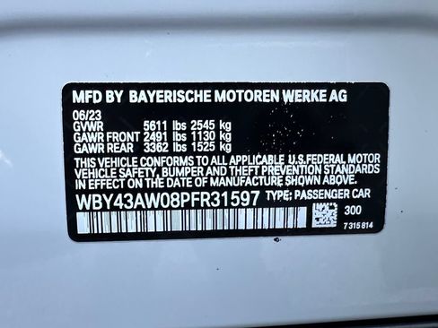Used 2023 BMW i4 eDrive35 w/ Premium Package RWD image 16
