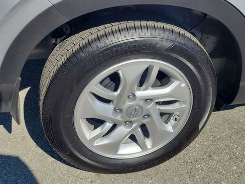 Certified 2026 Hyundai Venue SE FWD image 25