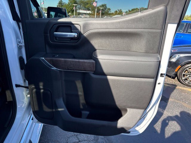 Used 2021 GMC Sierra 1500 Denali w/ Technology Package AWD/4WD image 23