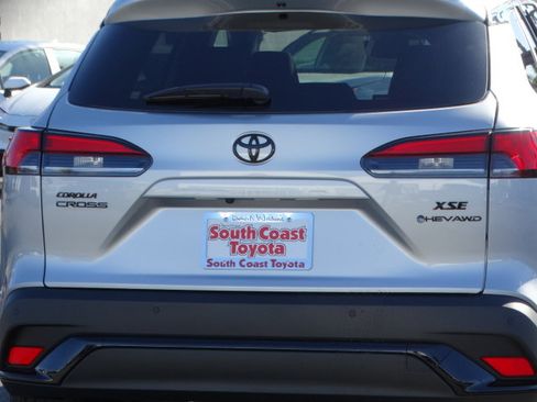 New 2026 Toyota Corolla Cross AWD Hybrid image 7