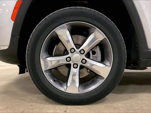 Used 2021 Jeep Grand Cherokee L Limited image 9