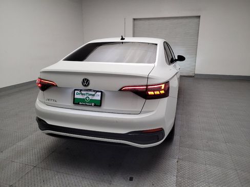 Used 2023 Volkswagen Jetta S image 7