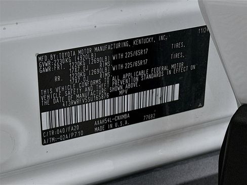 Certified 2025 Toyota RAV4 XLE image 21