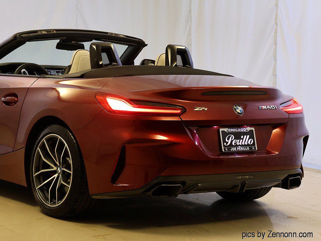 Used 2024 BMW Z4 M40i w/ Premium Package RWD image 8