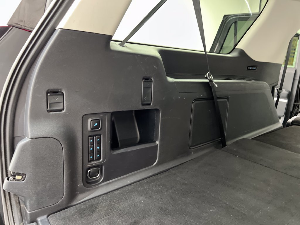 Used 2025 Ford Expedition Max Platinum AWD/4WD image 46