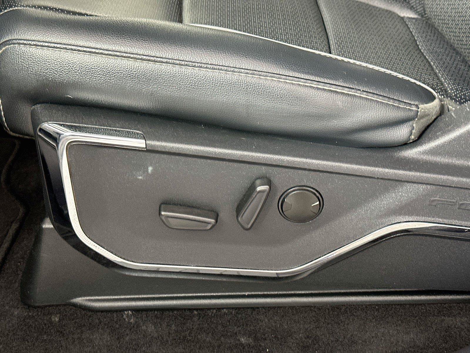 Used 2024 Ford F150 Lariat AWD/4WD image 23