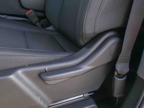 New 2026 Chevrolet Silverado 1500 W/T w/ WT Safety Package image 18