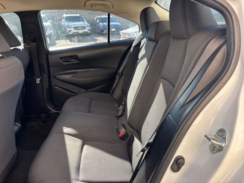 Used 2023 Toyota Corolla LE image 25