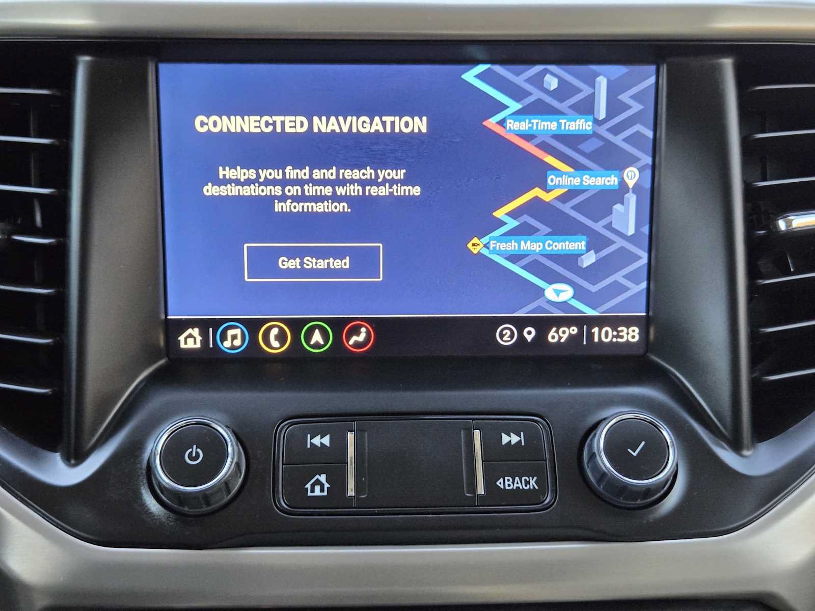 Certified 2023 GMC Acadia Denali w/ Denali Ultimate Package FWD image 17