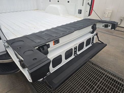 Used 2023 GMC Sierra 1500 SLT w/ SLT Convenience Package image 36