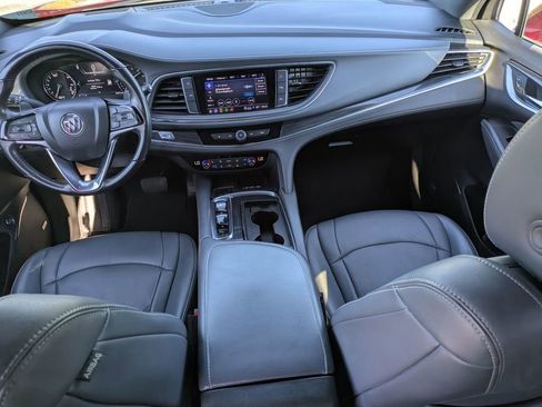 Used 2024 Buick Enclave Premium image 29