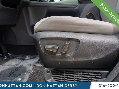 Used 2022 Toyota Sienna LE FWD image 21