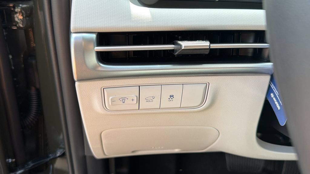 New 2026 Hyundai Tucson SEL Plus FWD image 34