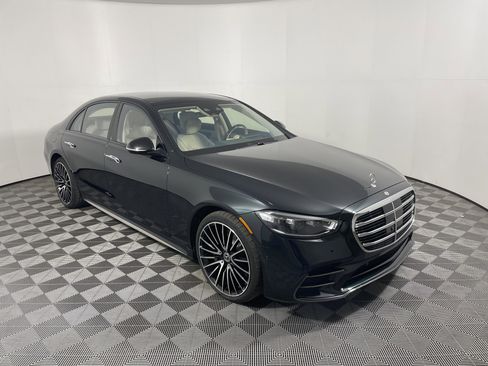 Certified 2023 Mercedes-Benz S 500 4MATIC image 7