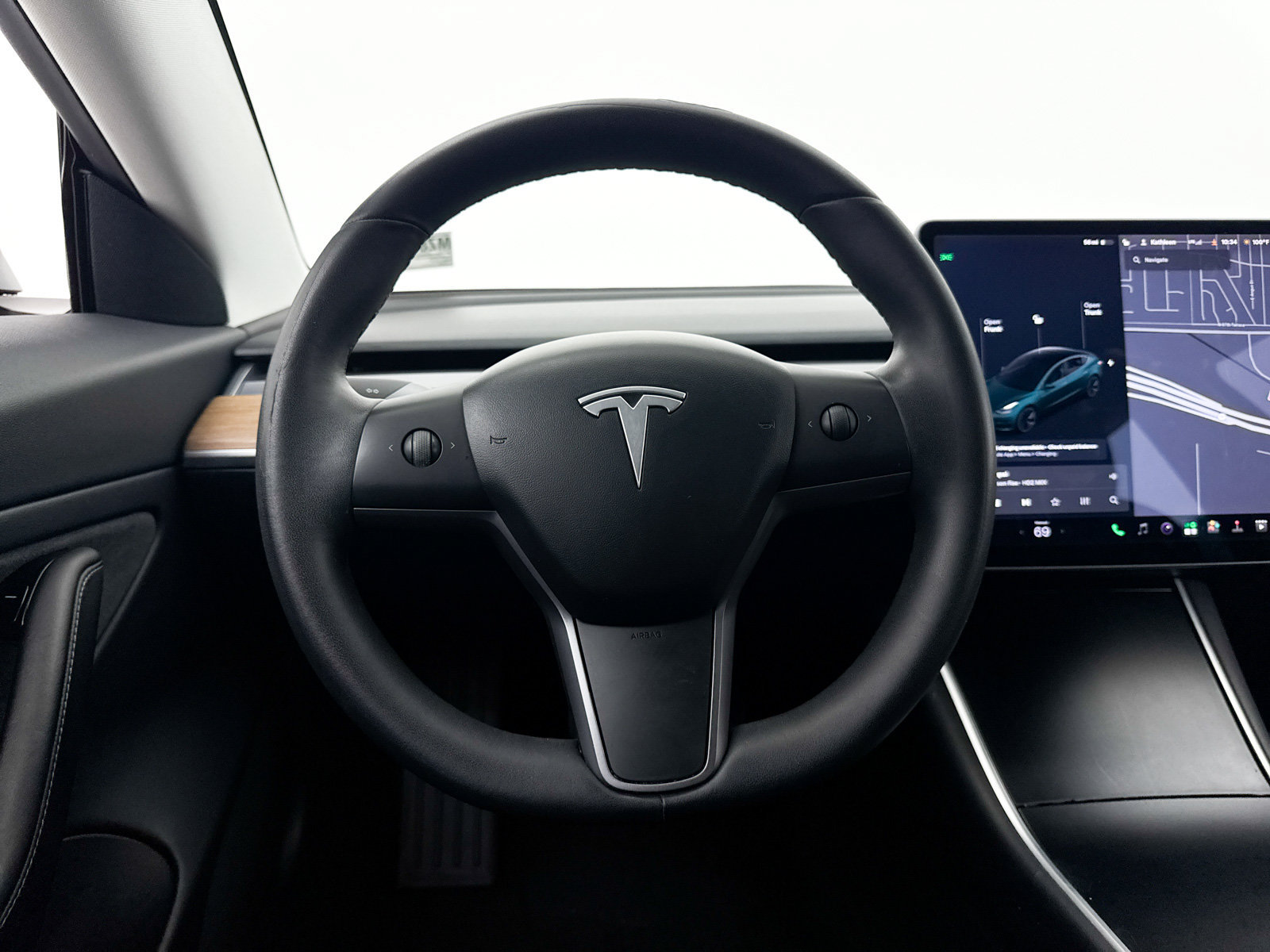 Used 2019 Tesla Model 3 Mid Range RWD image 3