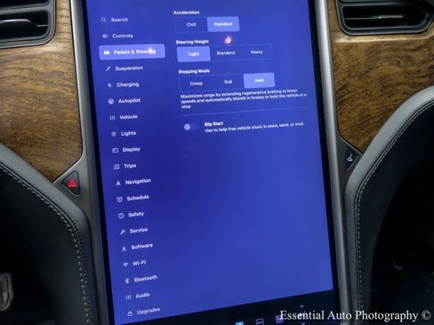 Used 2020 Tesla Model S Long Range Plus image 27