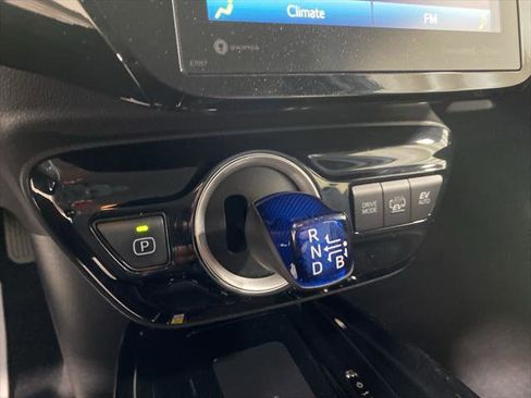 Certified 2022 Toyota Prius Prime XLE image 31