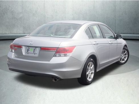 Used 2011 Honda Accord LX image 9