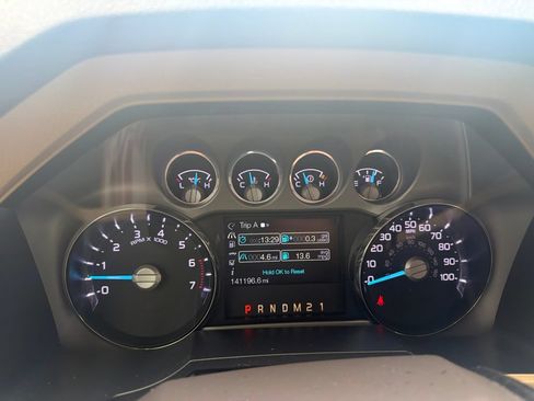 Used 2016 Ford F250 Lariat w/ Lariat Ultimate Package AWD/4WD image 10