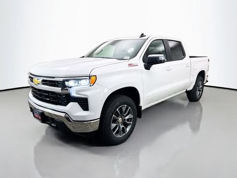 New 2026 Chevrolet Silverado 1500 LT w/ All Star Edition Plus AWD/4WD image 3