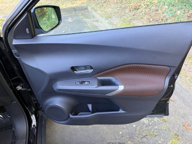 Used 2024 Nissan Kicks SR FWD image 33