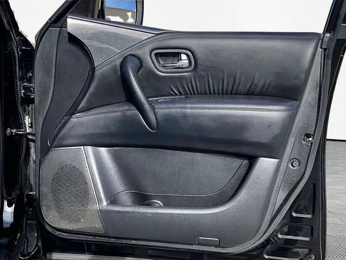 Used 2022 Nissan Armada SV image 24