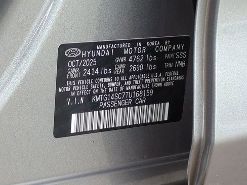 Used 2026 Genesis G70 2.5T RWD image 23
