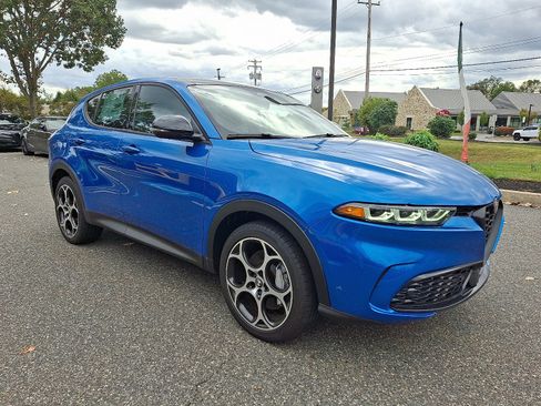 New 2024 Alfa Romeo Tonale Sprint image 2