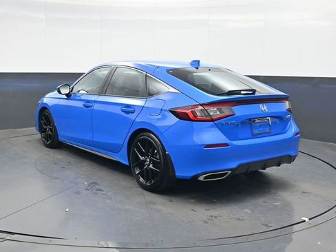 Used 2024 Honda Civic Sport Touring image 6